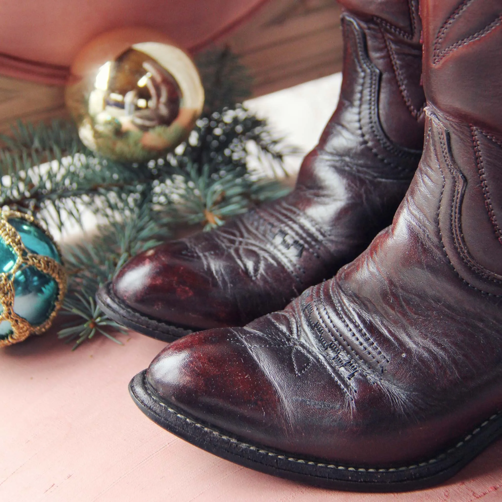 Bordeaux Vintage Boots