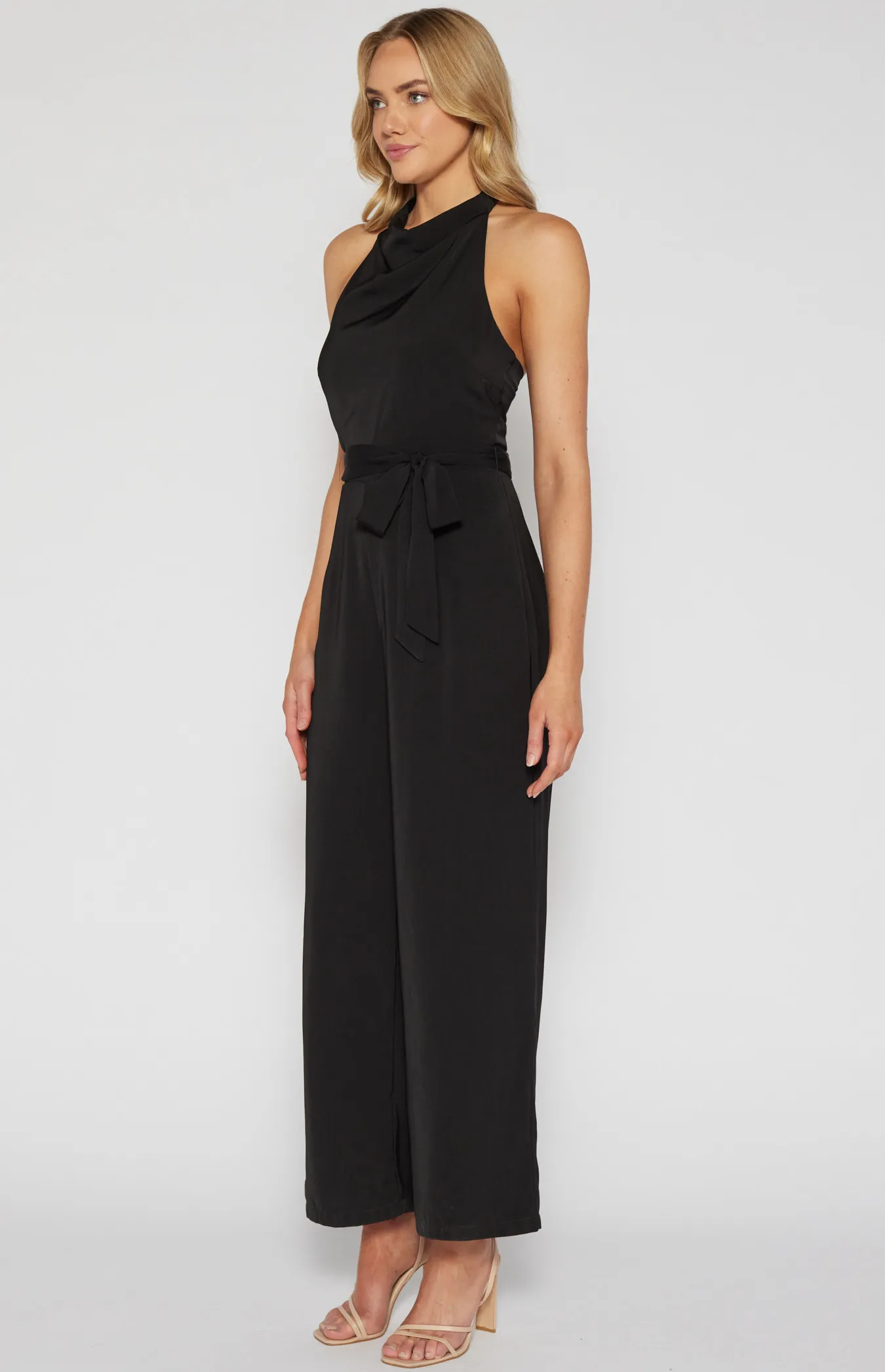 Halter Neckline Jumpsuit with Waist Tie (SJP580B)