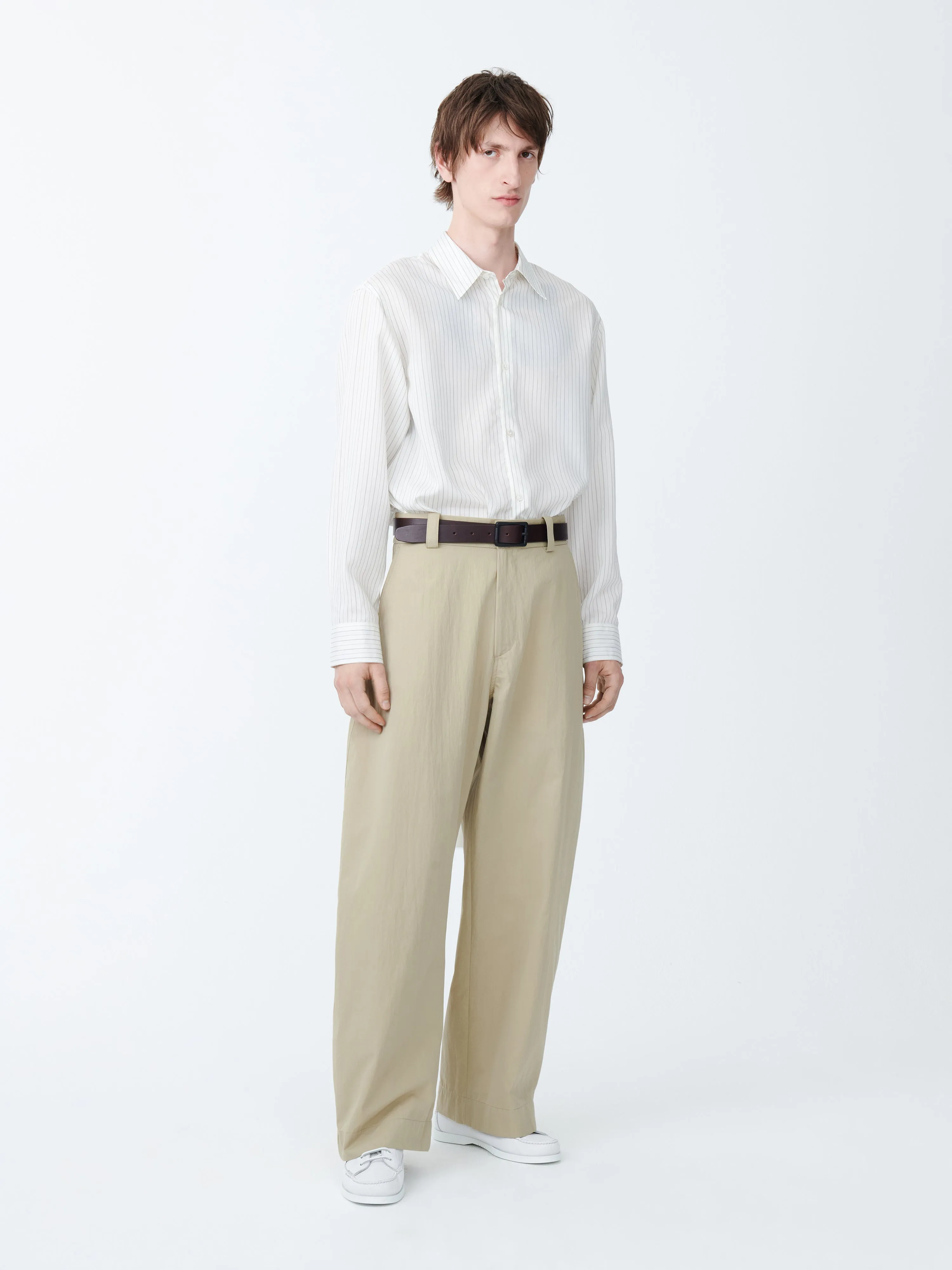 Levy Sporty Cotton Pant in Sand