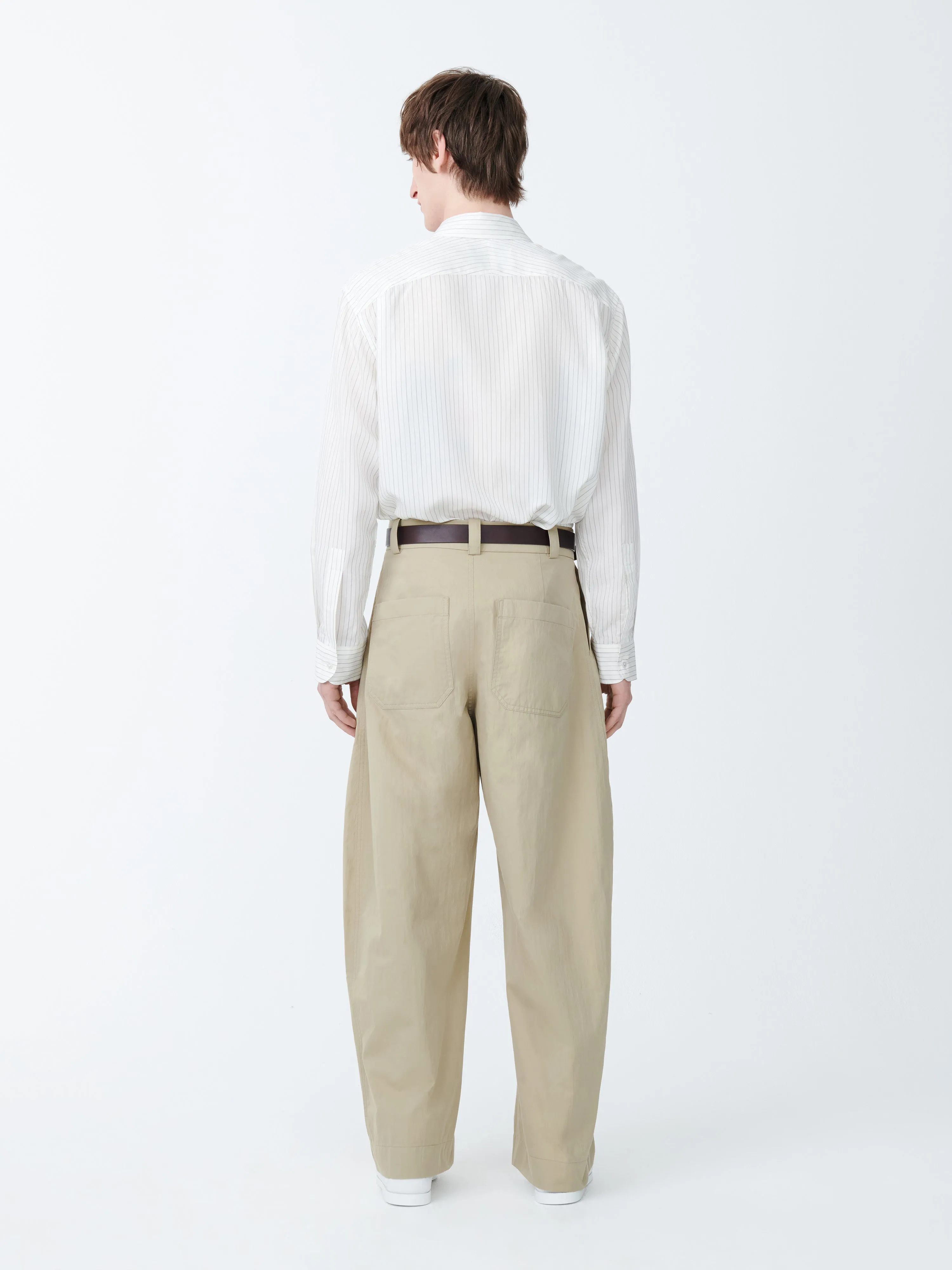 Levy Sporty Cotton Pant in Sand