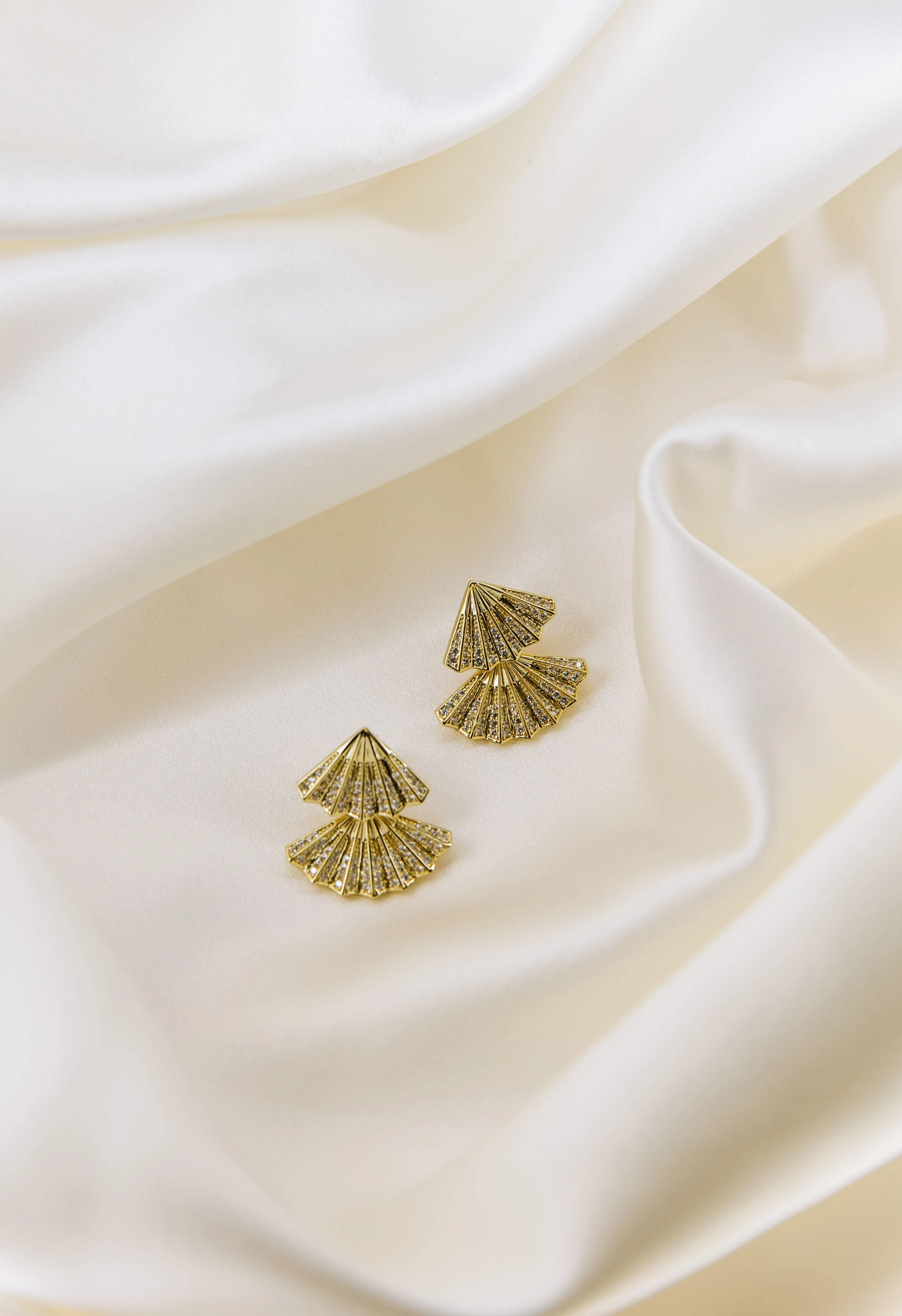 SS Jewelry Gold Stacked Fan Earrings