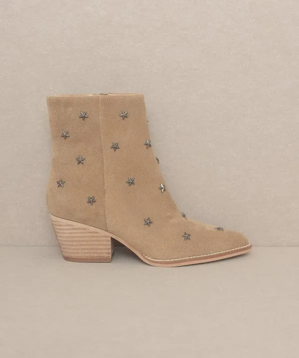 Star Studded Western Boots