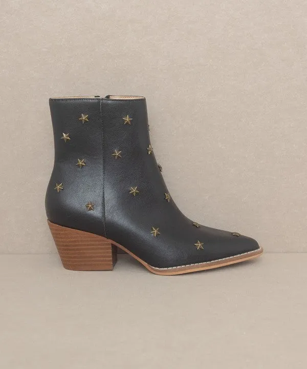 Star Studded Western Boots