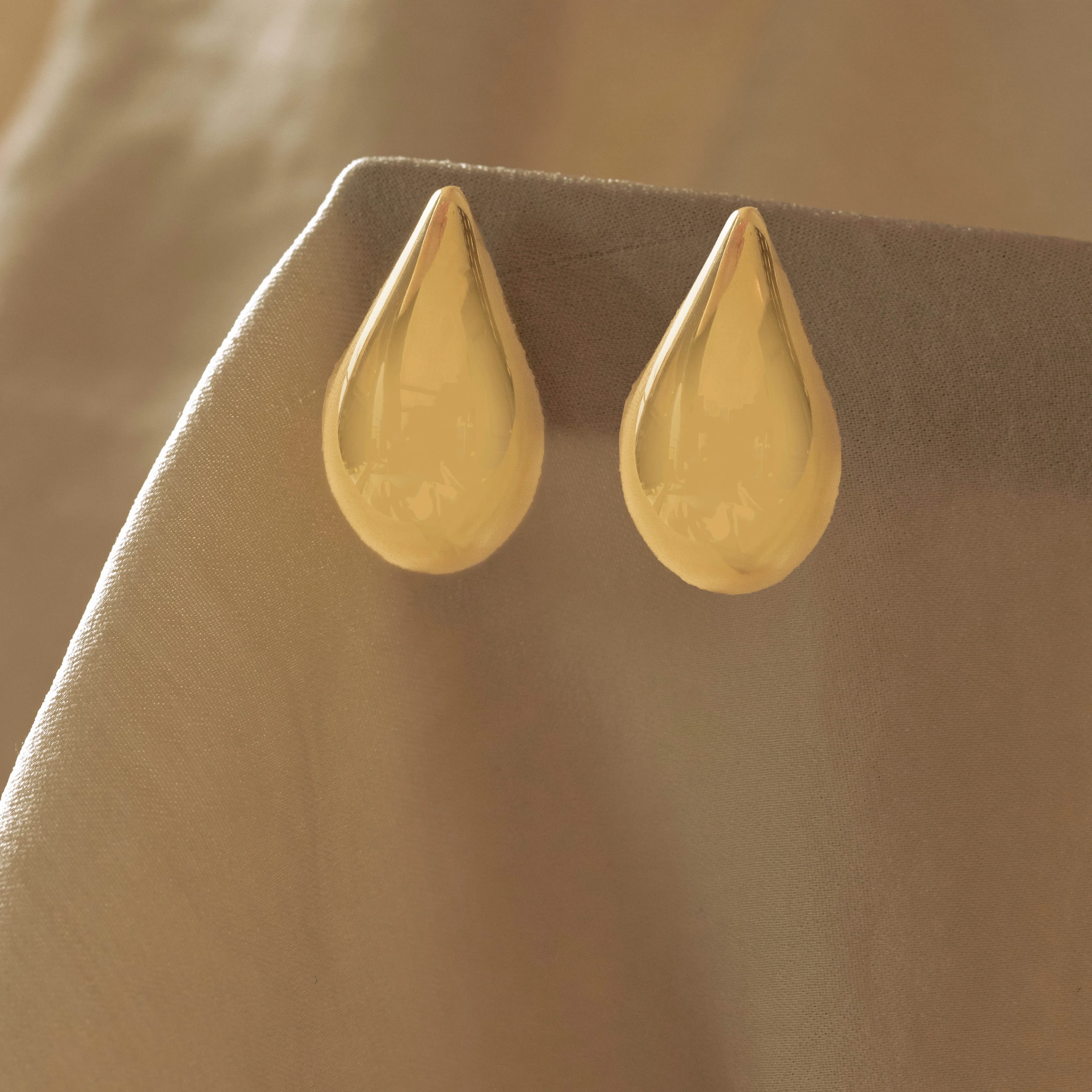 The Perfect Chunky Teardrop Earrings Medium